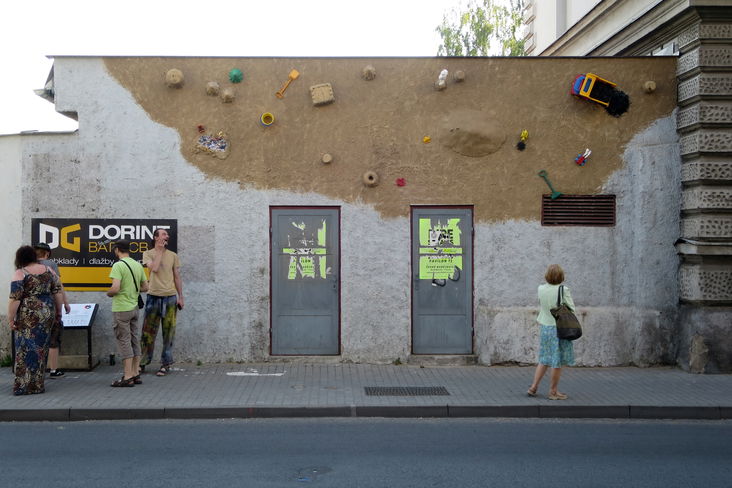 Alternate decription