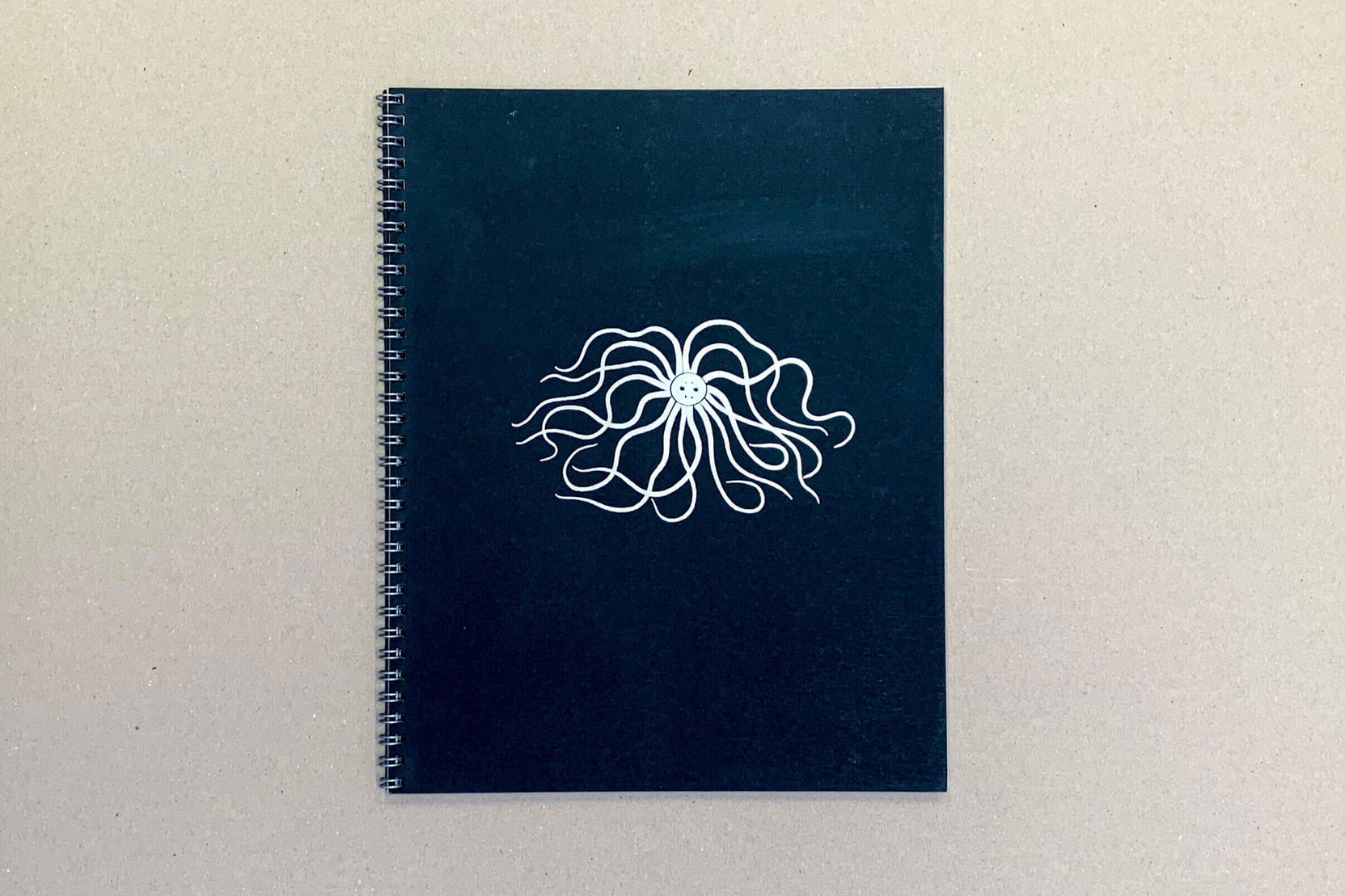 Ilustrační obrázek pro Petr Nikl: Prasklá Pohádka / A Broken Tale